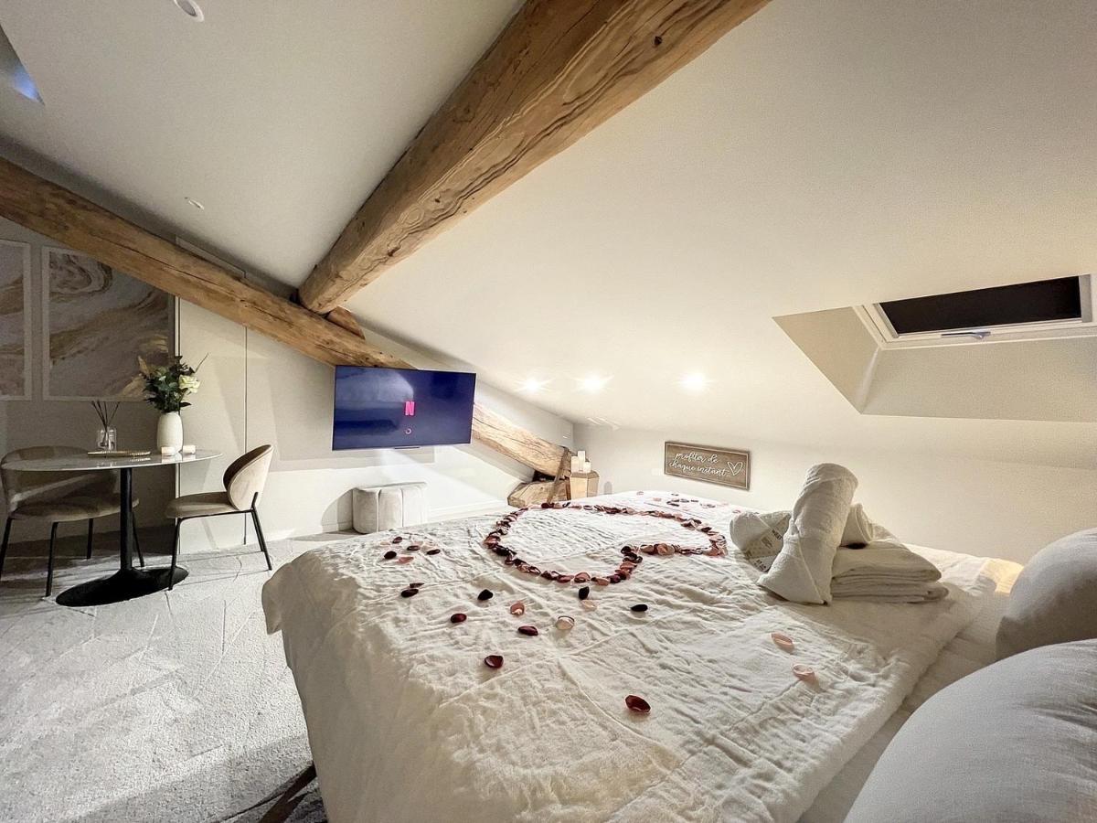 Cocon Blanc Calin Avec Jacuzzi Privatif - Loveroom Insolite Vila Velha Exterior foto